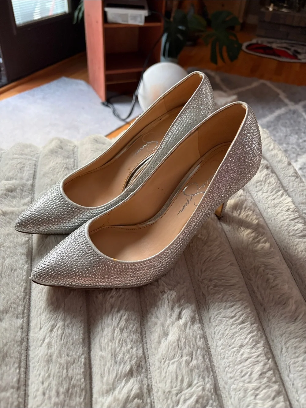 Jessica Simpson Silver Crystal Pointed-Toe Pumps for Women - 6